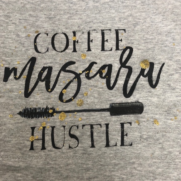 Cute & Comfy Sweatshirt Ava&Viv - Picture 4 of 6